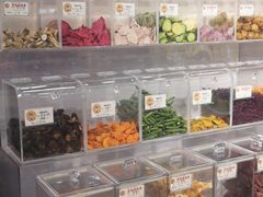 -鸿通城购物中心