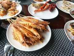 -荣誉国际酒店-云顶旋转餐厅