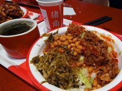 小炒黄牛肉饭-猪角·闽南猪脚饭(上梅林店)