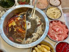 -憨铁匠老火锅(龙岗万科里店)