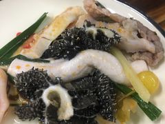 -周良天山牛杂城(天山路总店)