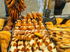 -Dough&Joe团憩(瑞虹天地月亮湾店)