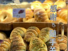 -红星前进面包牛奶公司(君太店)