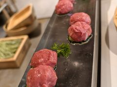 鲜牛肉丸-左庭右院鲜牛肉火锅(京西大悦城店)
