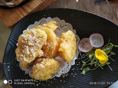 -小放牛炒菜馆(军校店)