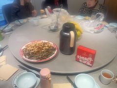 -有红鸡毛店·川菜(建设路店)