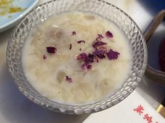 烤奶炖梨-小吊梨汤·北京菜·烤鸭(双井乐成中心店)