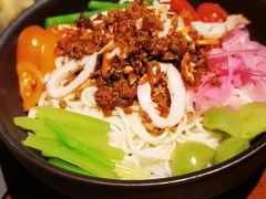 -SHAN山(前滩太古里店)