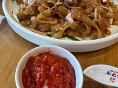 干炒河粉-粤仔湾砂锅粥(广益哥伦布店)