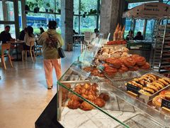 -麦田工坊(月湖店)