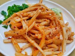 -红鼻子桂林米粉(金唐新光界店)