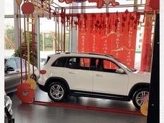 -珠海仁孚奔驰4S店(上冲店)