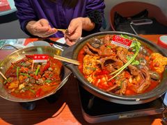 -老闵田螺馆·南昌市井菜·特色小吃(总店)