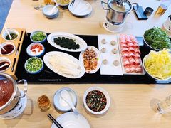 -不老仙金汤虾丸火锅