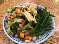 素凉菜-门框胡同百年卤煮(新街口店)