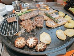 -彭妈家•韩国烤肉料理(张杨路店)