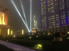 -影汇之星8字形摩天轮