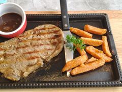 -必胜客(漕宝路店)