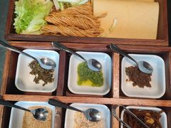 -五谷丰登农家院·地道胶东菜·海鲜烧烤(威海店)