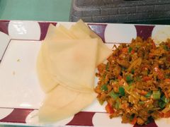 -盾亚新疆餐厅(松江万达广场店)