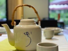 -荷风细雨·中国茶宴(碧云店)