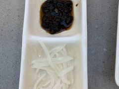 -豚妈妈汤饭·部队锅(南京东路店)