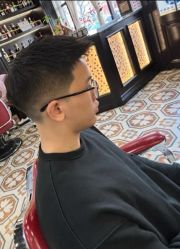 -豪帅男士理容馆