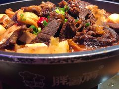 -胖哥俩肉蟹煲(万国店)