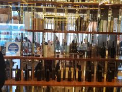 -大中华希尔顿酒店-念自助餐·嗨啤·小龙虾