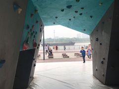 -滨江攀岩
