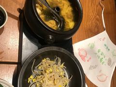 -云海肴·汽锅鸡·云南菜(天山百盛优客店)