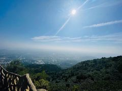 -鬼笑石后山停车场