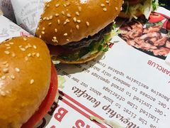 -The Habit Burger Grill 哈比特汉堡(爱琴海店)