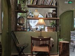 -六区宿舍咖啡店