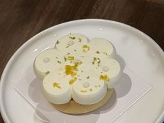柚子柠檬塔-Ten Olives甜点