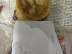 -李之安汉堡店