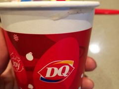 暴风雪-DQ·蛋糕·冰淇淋(河东万达店)