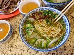 -吾穆勒蓬灰牛肉面·清真(北滨河中路店)