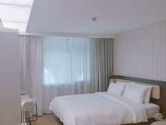 -汉庭(上海虹桥机场新店)