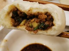 -李与白包子铺(桐梓林店)