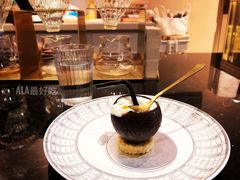 一颗椰子-双风车咖啡馆 Twin Windmills(六道口店)
