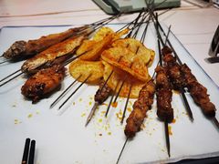 -四季烟火烧烤酒场