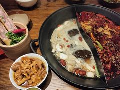 -萍姐火锅·公路夜市(武汉首店)