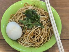 精致热干面-三镇民生甜食馆(胜利街总店)