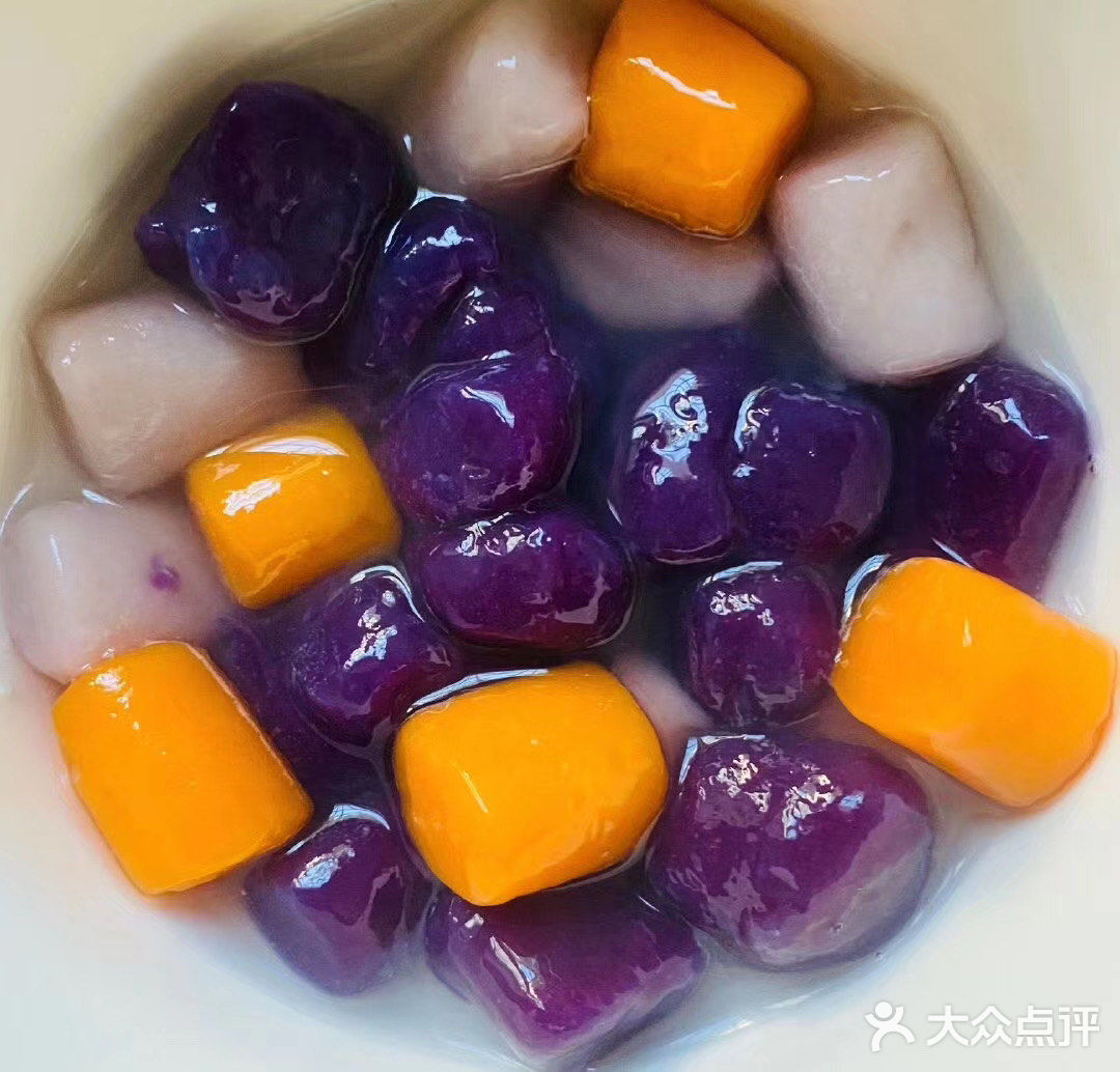 宅家做芋圆芒果捞,一碗接一碗