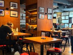 -JINNS锦时 steak&pizza(浸信会礼拜堂旧址店)