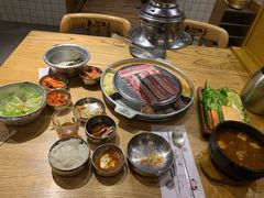 -姜虎东白丁烤肉(虹桥天地店)