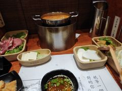 -独食火锅·半米屋台(直营总店)