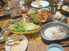 -小花花炭火烤肉·十五年延吉风味(左家庄店)