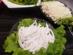 -东椰·海南椰子鸡火锅(朝阳门店)